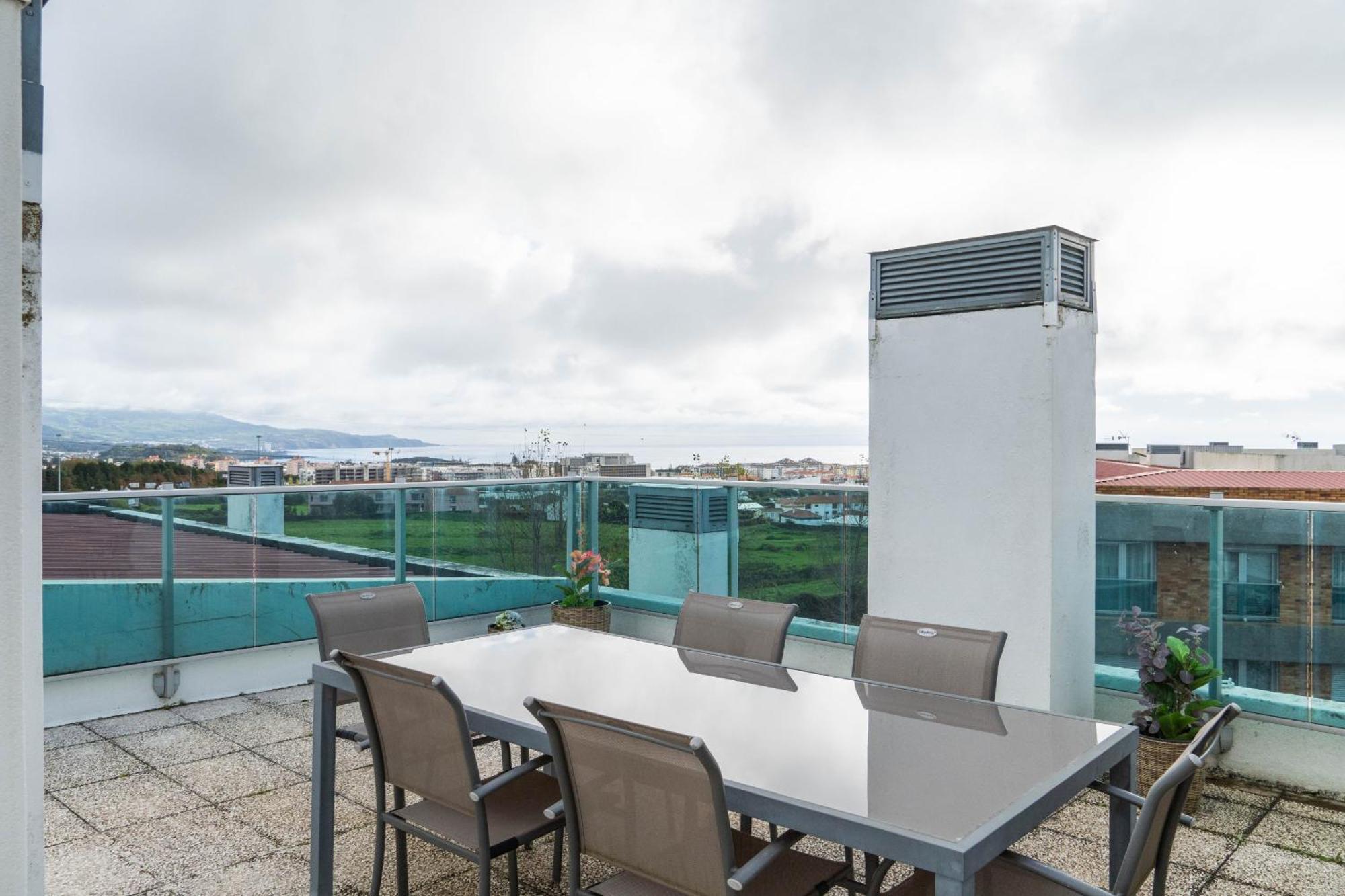 Rooftop Terrace Apartment Pdl Ponta Delgada  Exterior photo